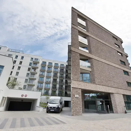 Yourapart Popieluszki Close To The Ecs -europiean Centrum Solidarity Muzeum