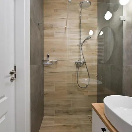 Appartamento Yourapart Popieluszki Close To The Ecs -europiean Centrum Solidarity Muzeum Danzica