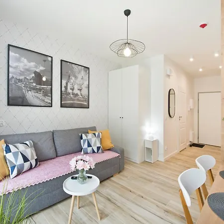 Yourapart Popieluszki Close To The Ecs -europiean Centrum Solidarity Muzeum * Gdańsk